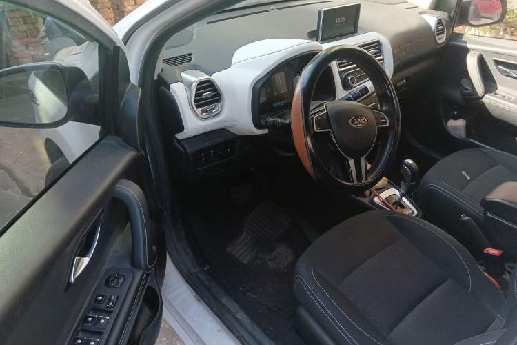Used JAC iEV6E 2017 iEV6E Driver Seat