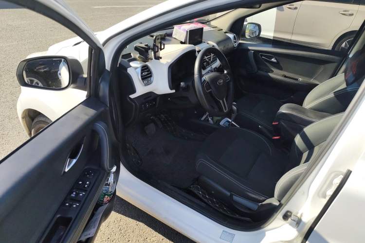 Used JAC iEV6E 2017 iEV6E Driver Seat