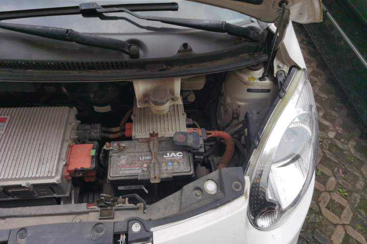 Used JAC iEV6E 2017 iEV6E Engine Bay Left