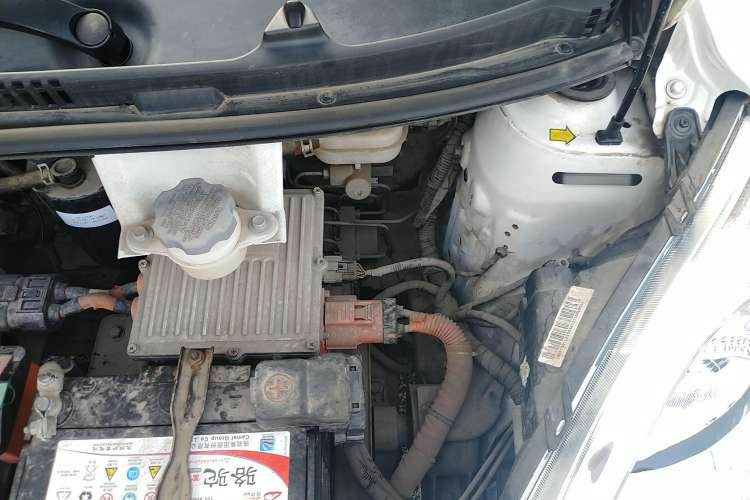 Used JAC iEV6E 2017 iEV6E Engine Bay Left