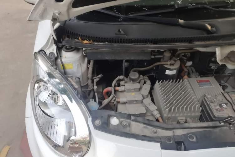 Used JAC iEV6E 2017 iEV6E Time Edition Engine Bay Right