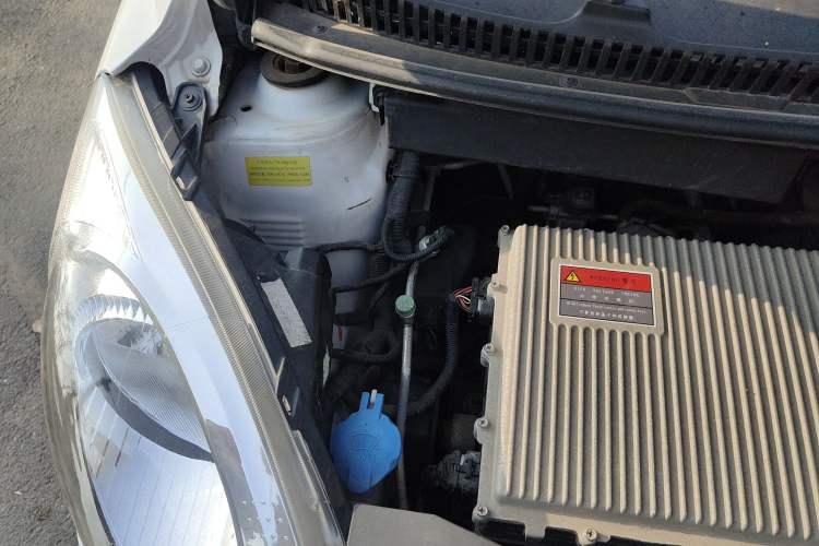 Used JAC iEV6E 2017 iEV6E Engine Bay Right