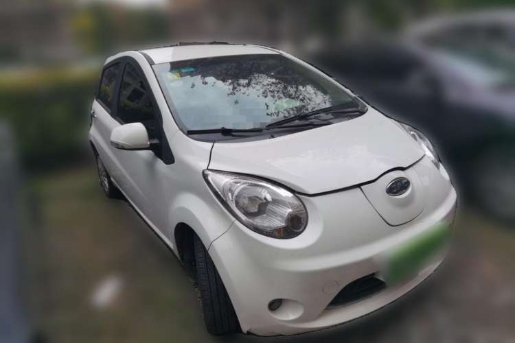 Used JAC iEV6E 2017 iEV6E Front Right 45 Deg