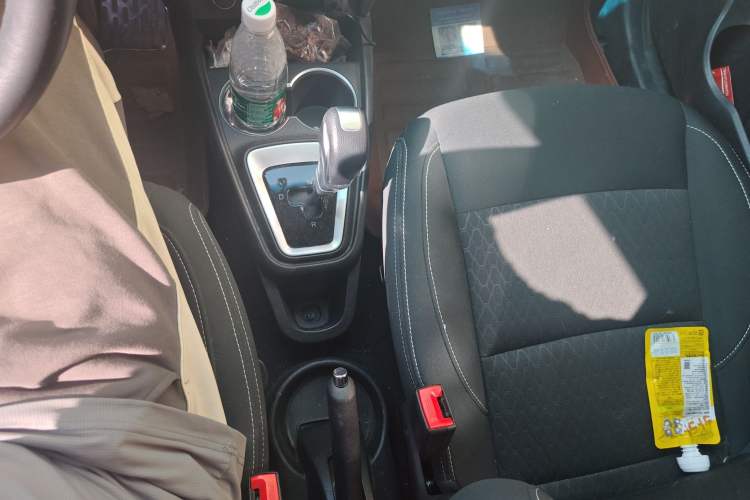 Used JAC iEV6E 2017 iEV6E Gear Lever