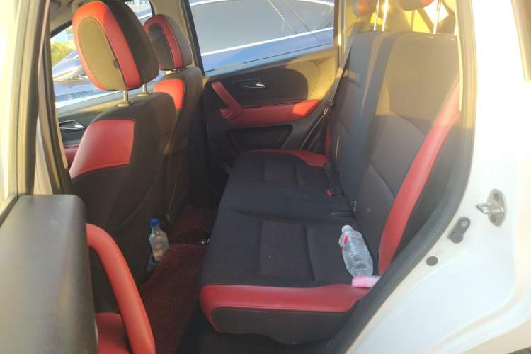 Used JAC iEV6E 2017 iEV6E Time Edition Left Rear Seat