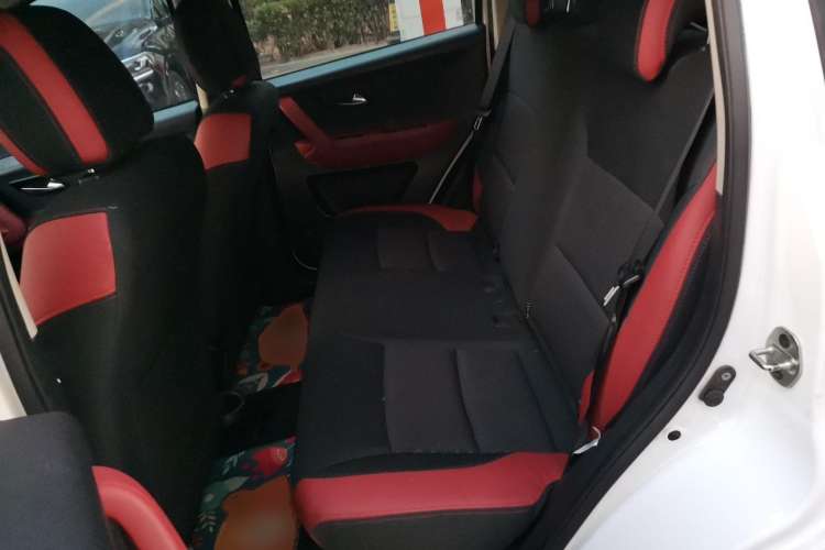 Used JAC iEV6E 2017 iEV6E Time Edition Left Rear Seat