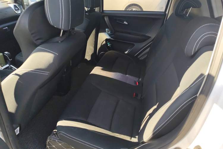 Used JAC iEV6E 2017 iEV6E Left Rear Seat