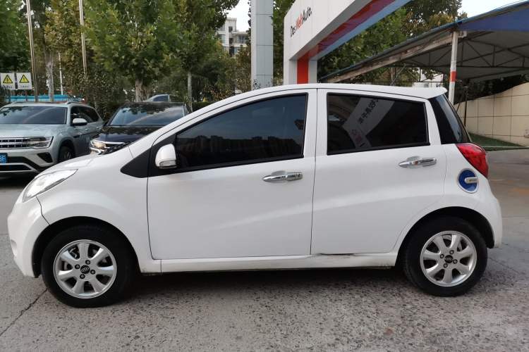 Used JAC iEV6E 2017 iEV6E Time Edition Left Side