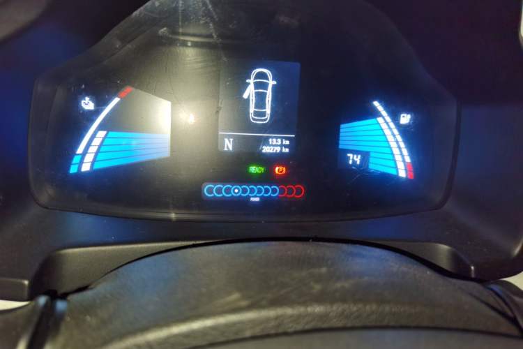 Used JAC iEV6E 2017 iEV6E Odometer Close Up