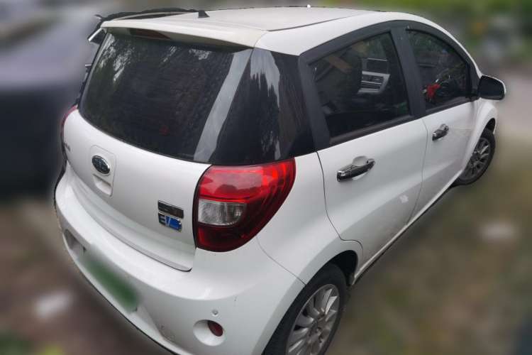 Used JAC iEV6E 2017 iEV6E Rear Right 45 Deg