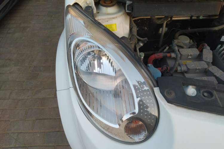 Used JAC iEV6E 2017 iEV6E Time Edition Right Front Headlight