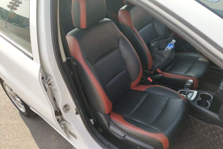 Used JAC iEV6E 2017 iEV6E Time Edition Right Front Seat