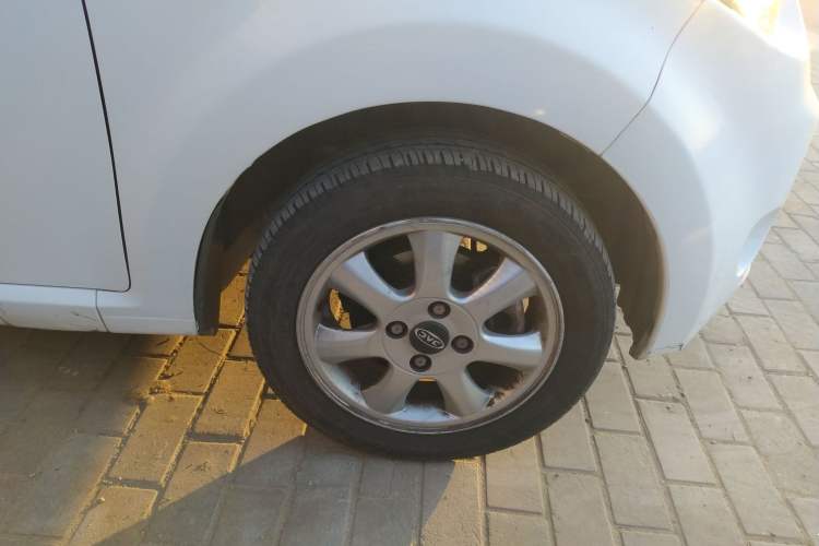 Used JAC iEV6E 2017 iEV6E Time Edition Right Front Wheel Hub