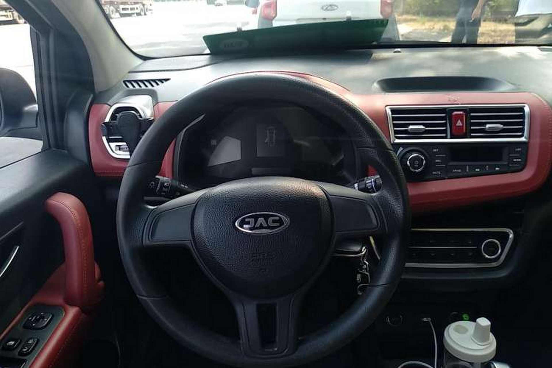 Used JAC iEV6E 2017 iEV6E Time Edition Steering Wheel