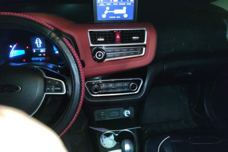 Used JAC iEV6E 2018 Sport Version iEV6E Smart Edition Audio And AC Panel