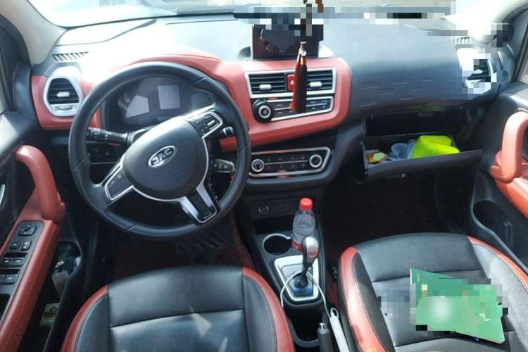Used JAC iEV6E 2018 Sport Version iEV6E Smart Edition Center Console