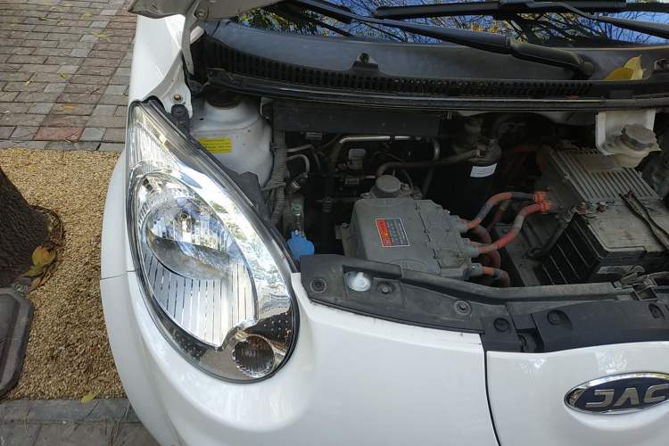 Used JAC iEV6E 2018 Upgraded iEV6E Luxury Model Engine Bay Right