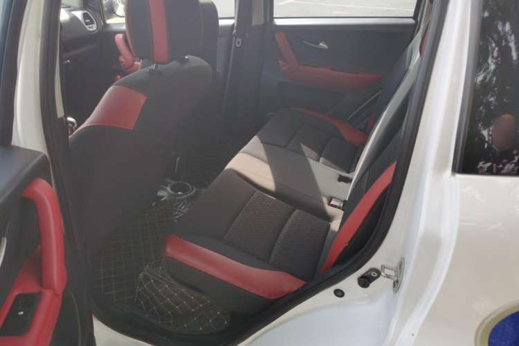 Used JAC iEV6E 2018 Upgraded Edition iEV6E Luxury Smart Model Left Rear Seat