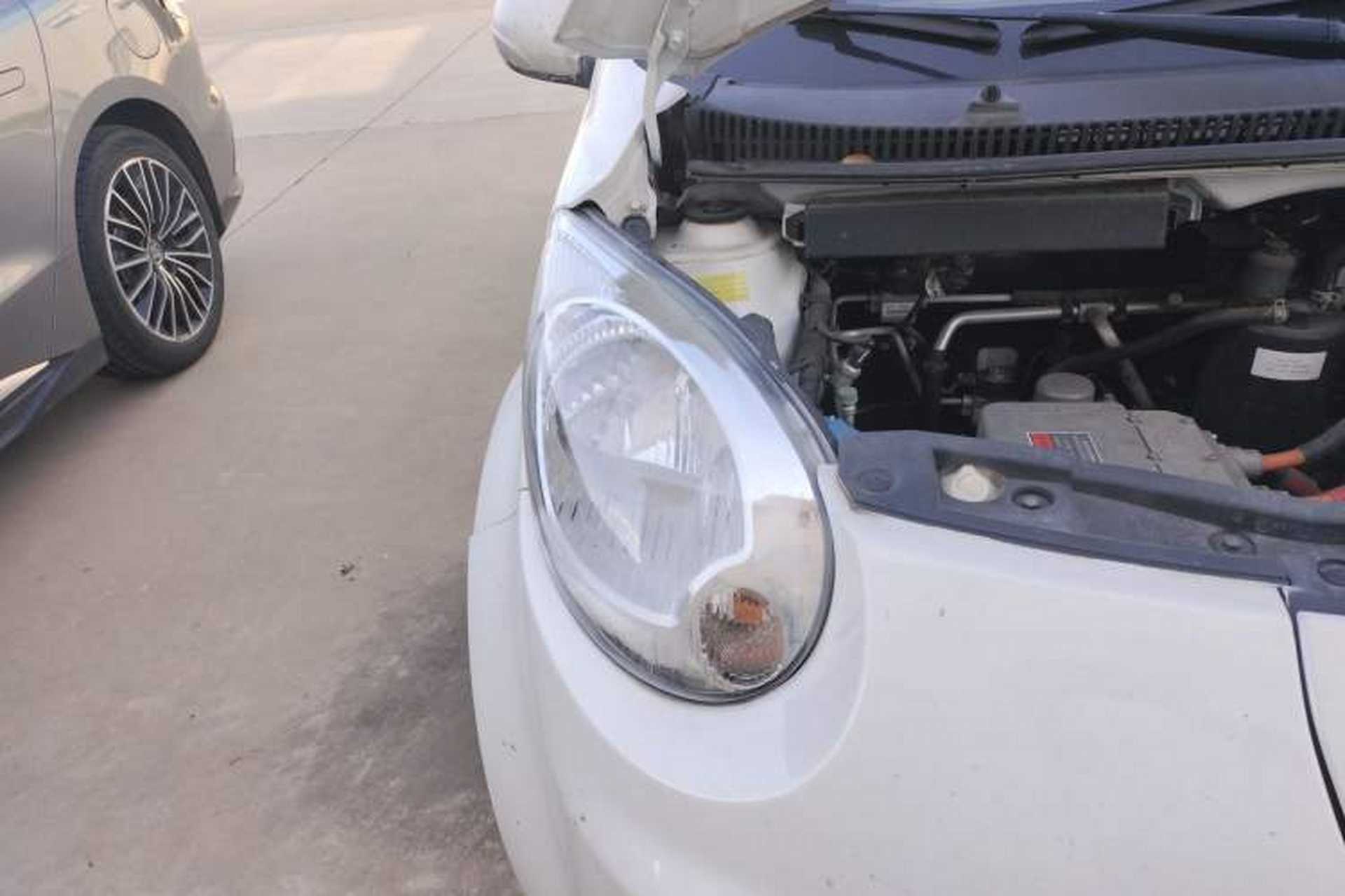 Used JAC iEV6E 2018 Upgraded iEV6E Luxury Model Right Front Headlight
