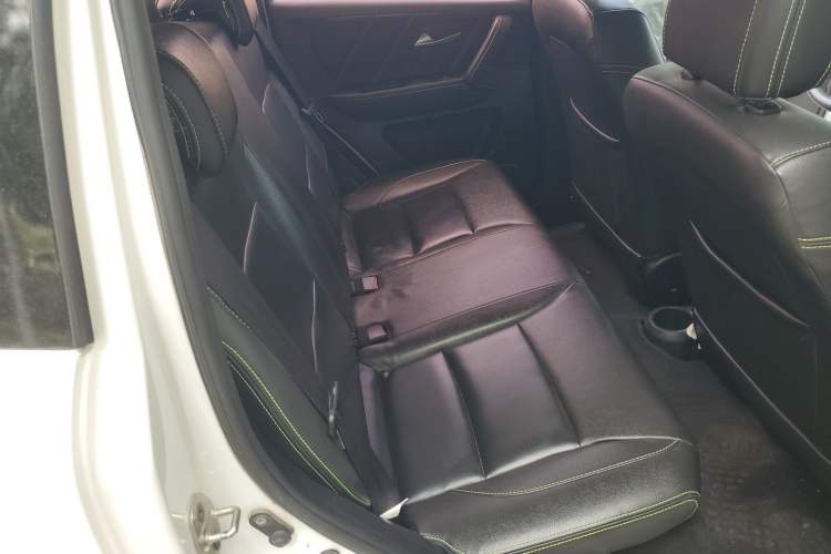 Used JAC iEV6E 2018 Sport Edition iEV6E Luxury Smart Enjoyment Version Right Rear Seat