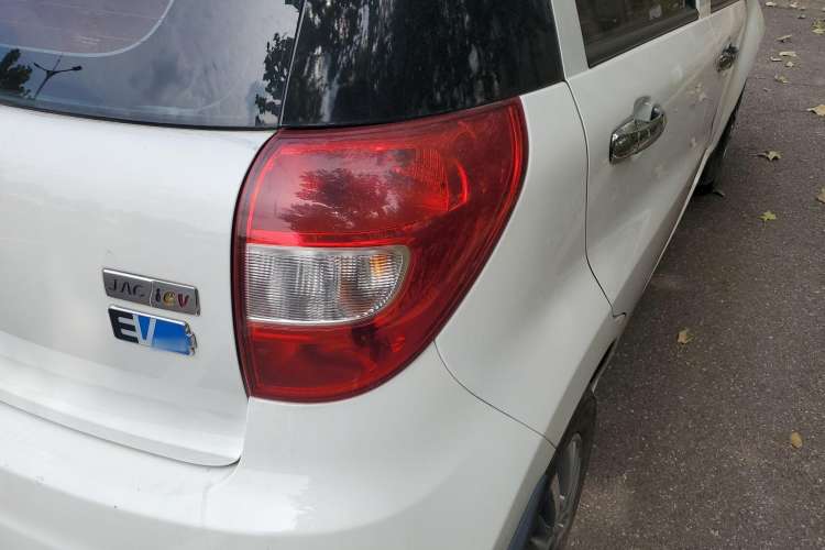 Used JAC iEV6E 2018 Sport Edition iEV6E Luxury Smart Enjoyment Version Right Rear Taillight