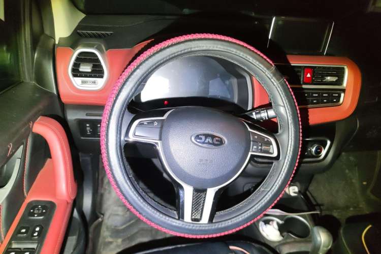 Used JAC iEV6E 2018 Sport Version iEV6E Smart Edition Steering Wheel