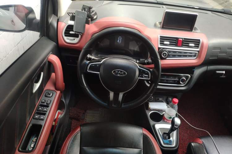 Used JAC iEV6E 2018 Sport Version iEV6E Smart Edition Steering Wheel