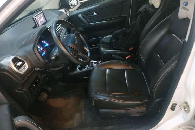 Used JAC iEV6E 2019 Upgraded iEV6E Luxury Smart Edition Deluxe Package Left Front Seat