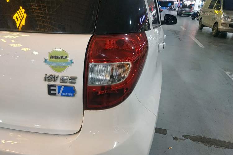 Used JAC iEV6E 2019 Upgraded iEV6E Luxury Smart Edition Deluxe Package Right Rear Taillight