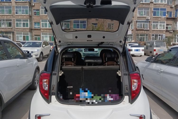 Used JAC iEV6E 2019 Sport Edition iEV6E Deluxe Smart Version Trunk