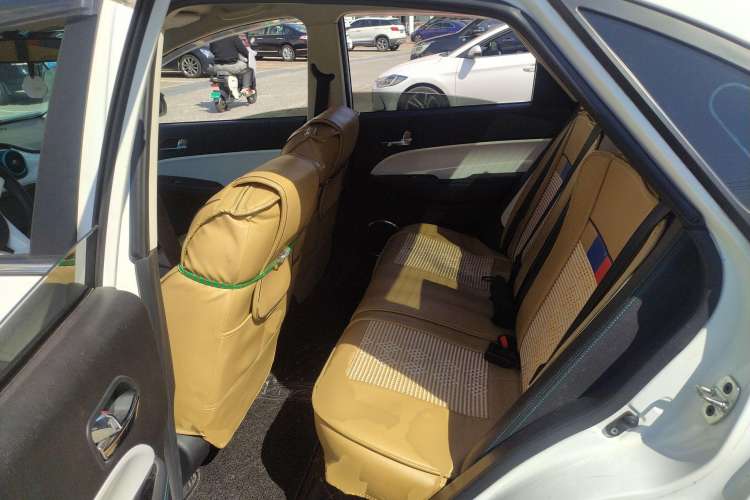 Used JAC iEV7 2019 iEV7L Luxury Smart Model Left Rear Seat