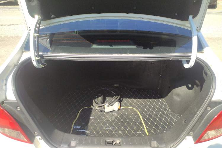Used JAC iEV7 2019 iEV7L Luxury Smart Model Trunk