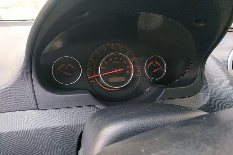 Used JAC J3 2008 1.3L Manual Deluxe Edition Odometer Close Up