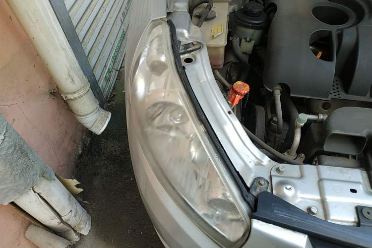 Used JAC J3 2008 1.3L Manual Deluxe Edition Right Front Headlight