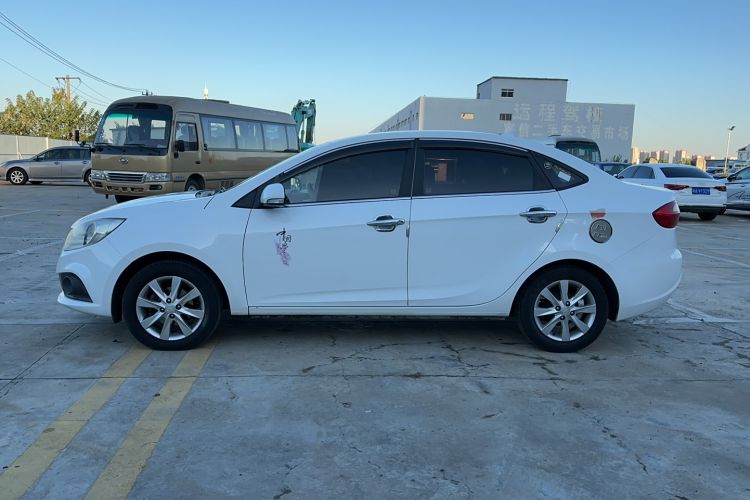 Used JAC J6 A30 2013 1.5L Manual Luxury Model China IV Standard Exterior 7