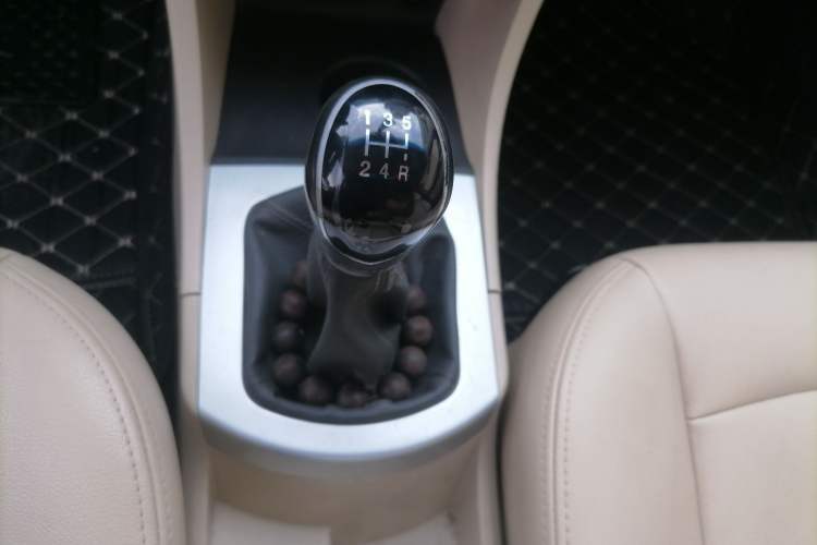 Used JAC J6 A30 2013 1.5L Manual Luxury Model China IV Standard Gear Lever