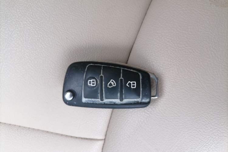 Used JAC J6 A30 2013 1.5L Manual Luxury Model China IV Standard Vehicle Key