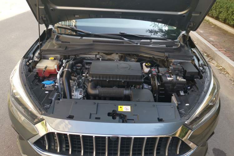 Used JAC J7 2020 1.5T CVT Superior Trim Engine Bay