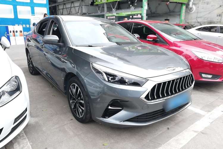 Used JAC J7 2020 1.5T CVT Superior Trim Front Right 45 Deg