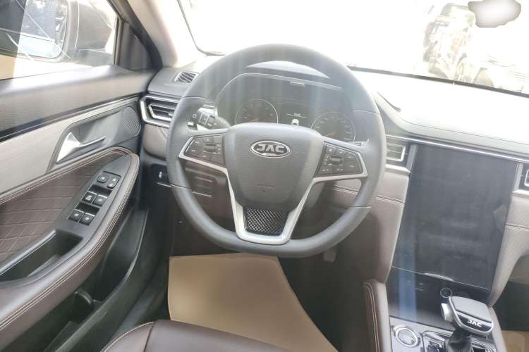 Used JAC J7 2020 1.5T CVT Elite Model Steering Wheel