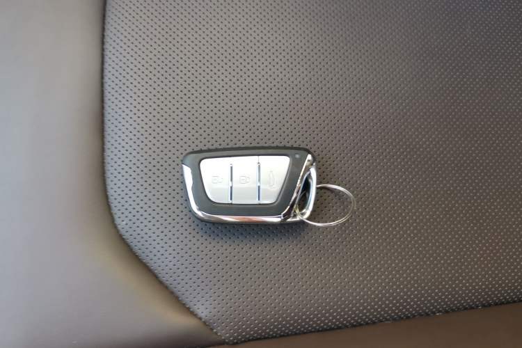 Used JAC J7 2020 1.5T CVT Superior Trim Vehicle Key