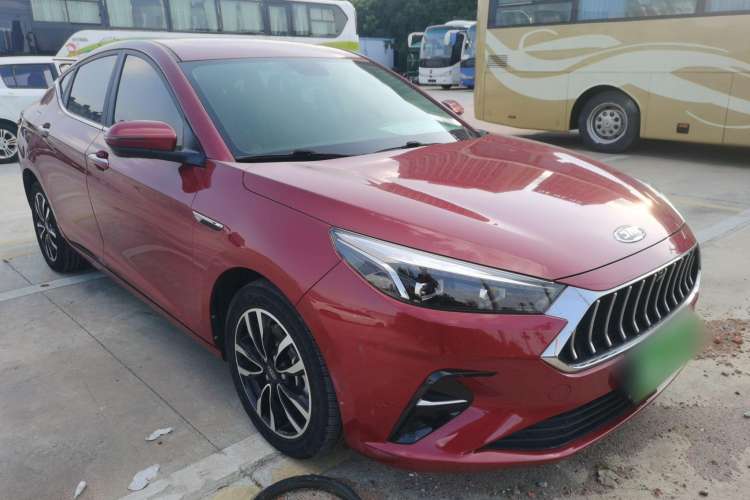 Used JAC J7 2020 1.5T CVT Superior Trim Front Right 45 Deg