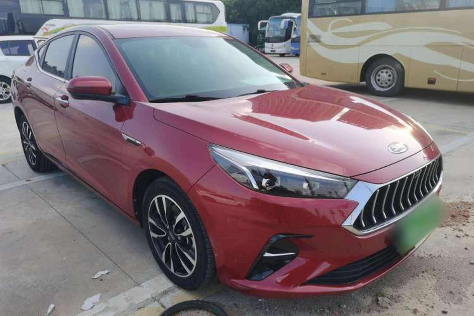 Used JAC J7 2020 1.5T CVT Superior Trim Front Right 45 Deg