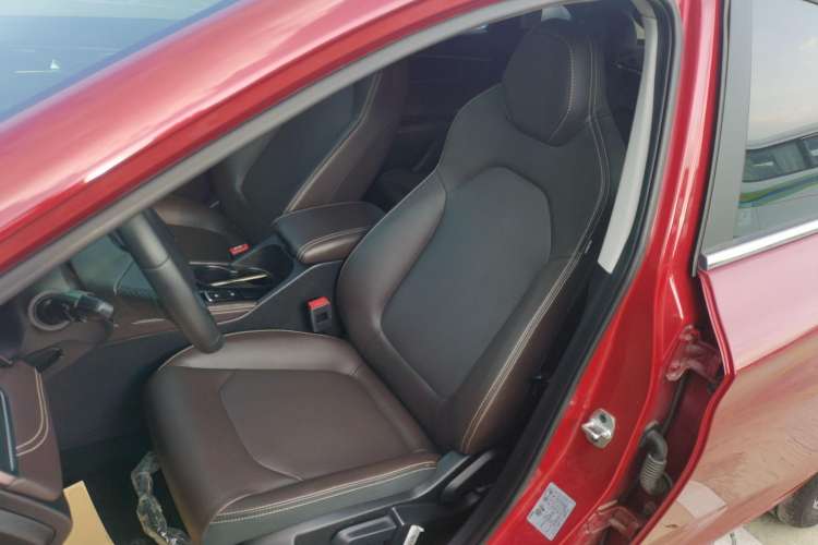 Used JAC J7 2020 1.5T CVT Superior Trim Left Front Seat