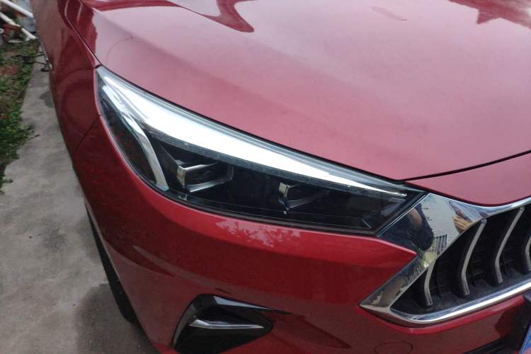 Used JAC J7 2020 1.5T CVT Superior Trim Right Front Headlight
