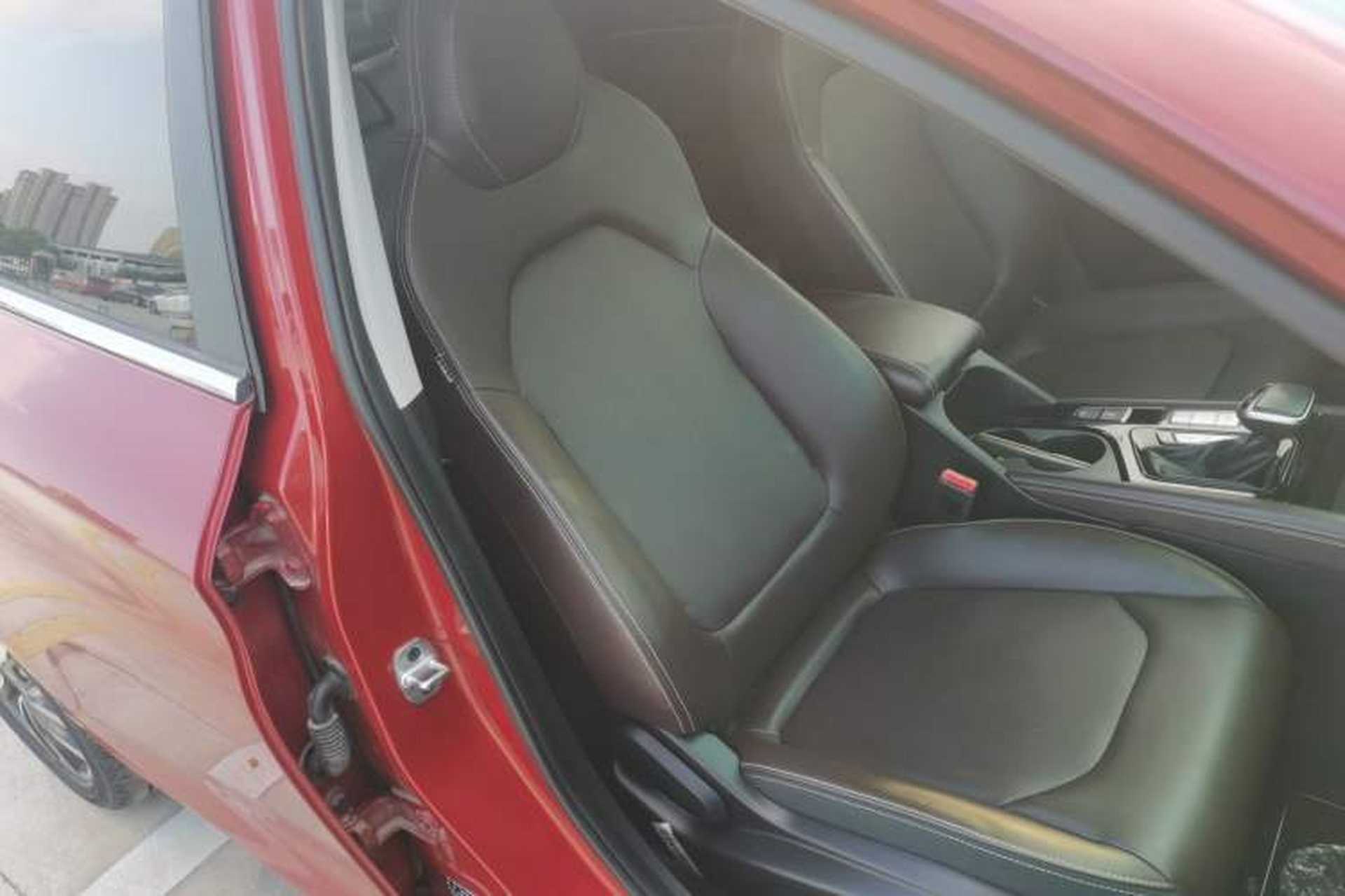 Used JAC J7 2020 1.5T CVT Superior Trim Right Front Seat