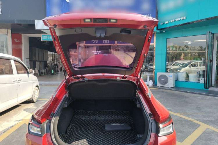 Used JAC J7 2020 1.5T Manual Overdrive Version Trunk