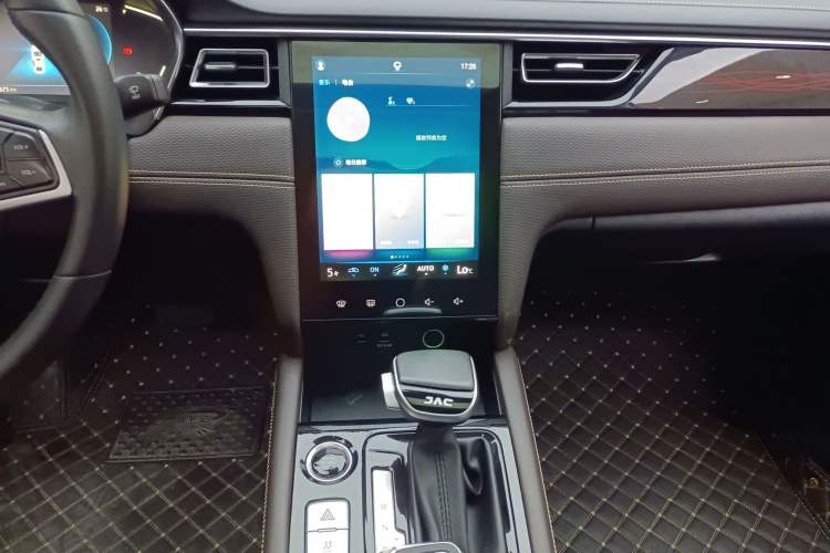 Used JAC J7 2020 1.5T CVT Superior Trim Audio And AC Panel