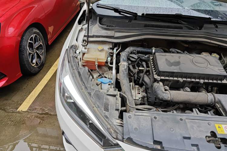 Used JAC J7 2020 1.5T Manual Elite Edition Engine Bay Right