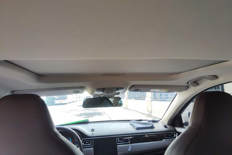 Used JAC J7 2020 1.5T Manual Overdrive Version Headliner